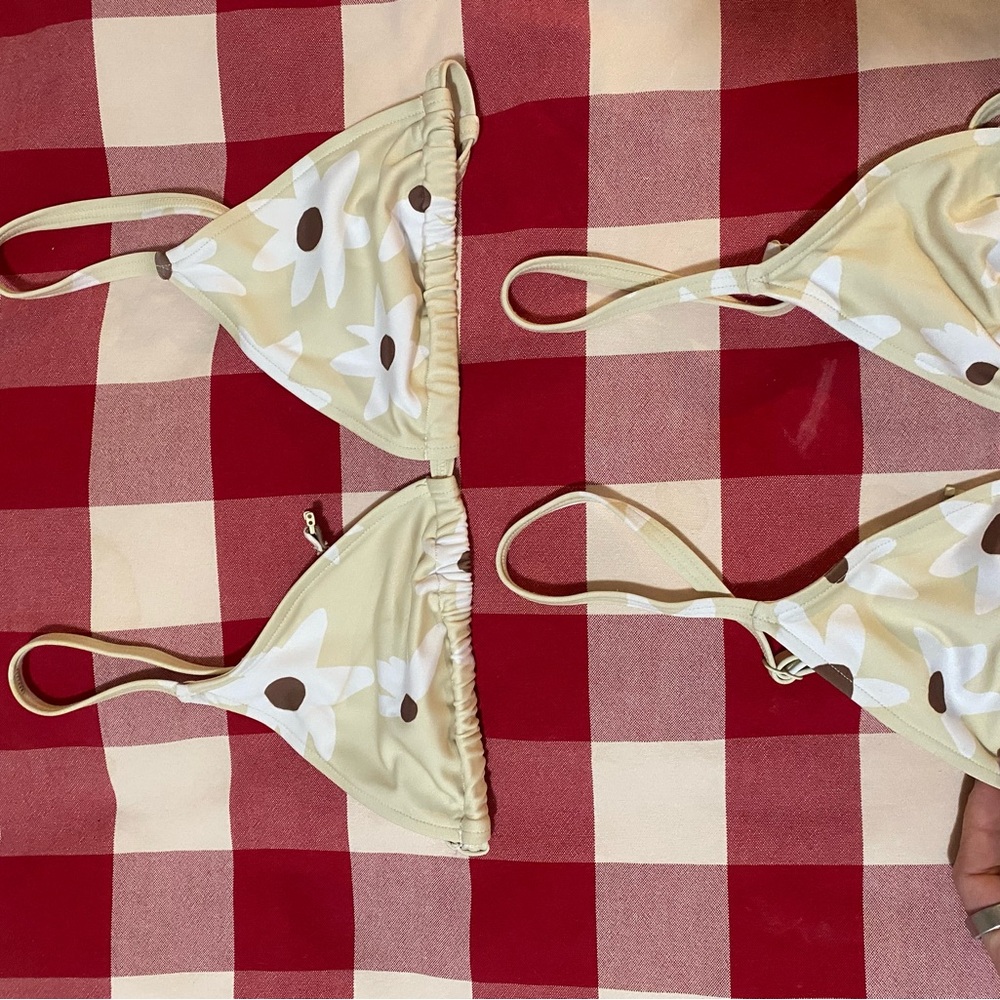 Zulu & Zephyr Cream Floral Triangle Bikini - Picture 3 of 5